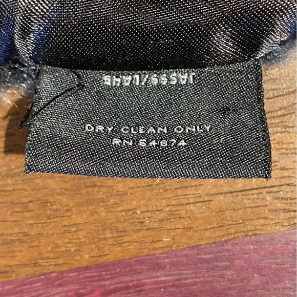 The Limited Faux Fur Neck Wrap - Picture 3 of 6